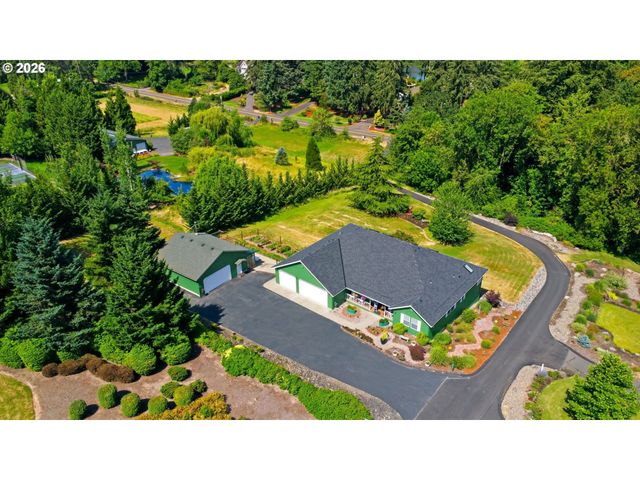 10920 MARTIN Ln Ne, Aurora, OR 97002