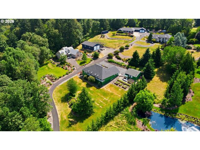 10920 MARTIN Ln Ne, Aurora, OR 97002