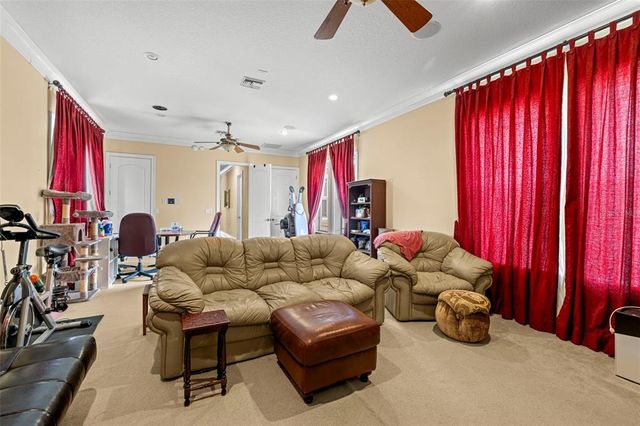 10549 CORY LAKE DRIVE, Tampa, FL 33647
