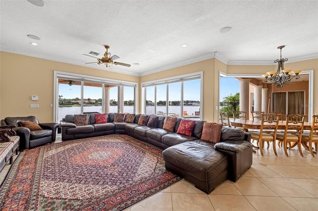 10549 CORY LAKE DRIVE, Tampa, FL 33647
