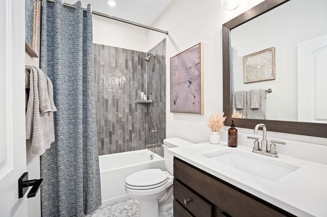 102 Cedarstone Dr, Mount Juliet, TN 37122