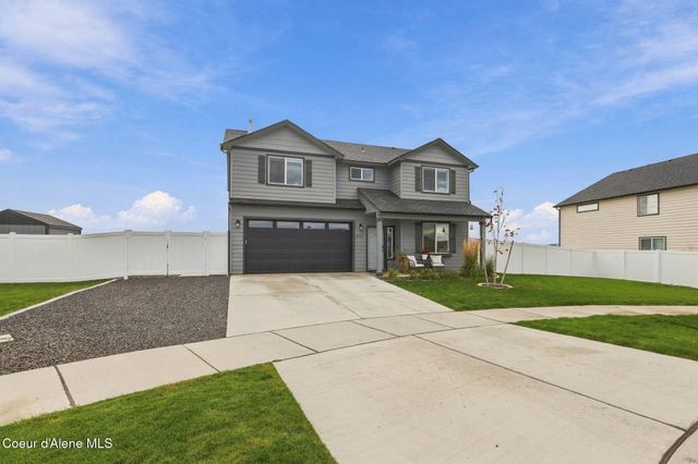 11769 N Banford LN, Rathdrum, ID 83858