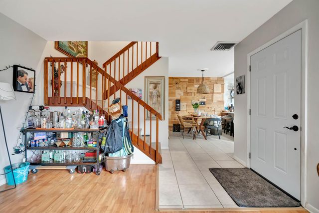 148 Heritage Way, West Palm Beach, FL 33407