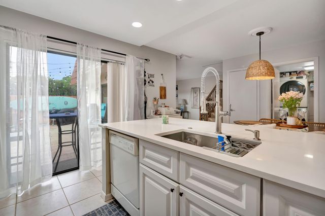 148 Heritage Way, West Palm Beach, FL 33407