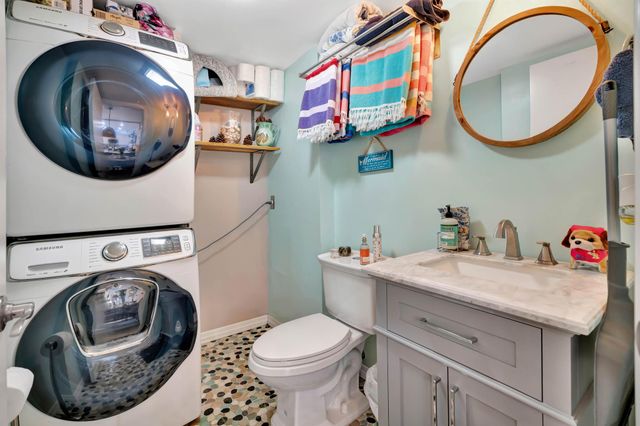 148 Heritage Way, West Palm Beach, FL 33407