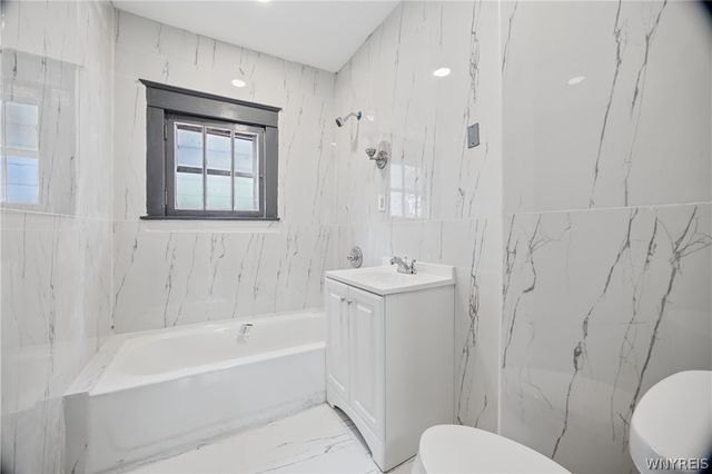 95 Landon Street, Buffalo, NY 14208