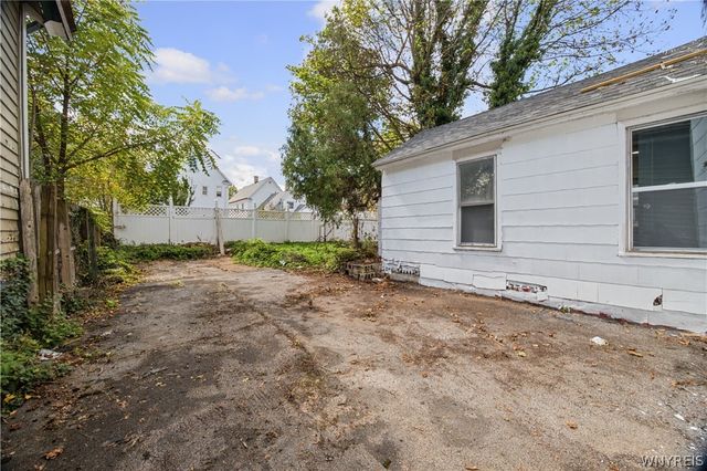 95 Landon Street, Buffalo, NY 14208