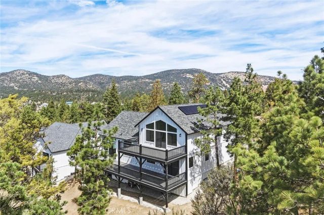 445 Woodcreek, Big Bear City, CA 92314
