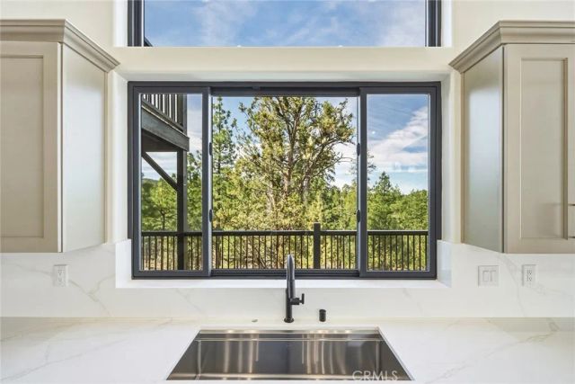 445 Woodcreek, Big Bear City, CA 92314