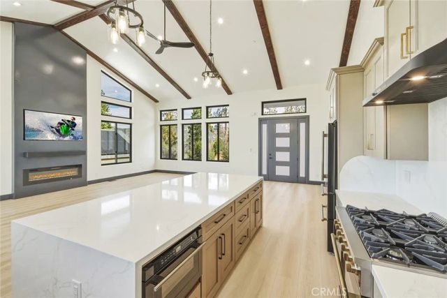 445 Woodcreek, Big Bear City, CA 92314