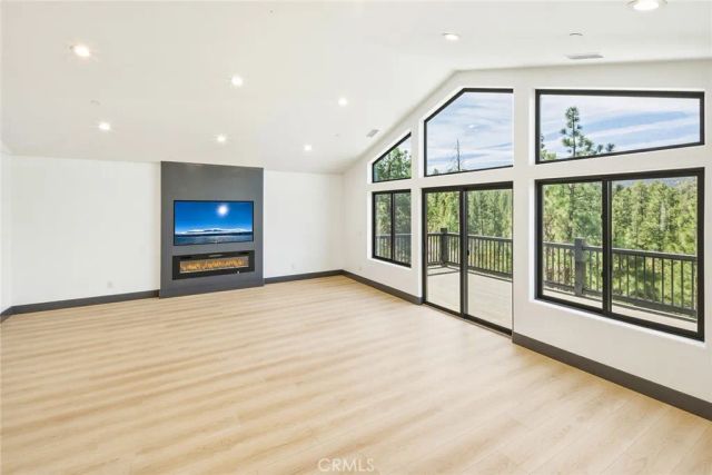 445 Woodcreek, Big Bear City, CA 92314