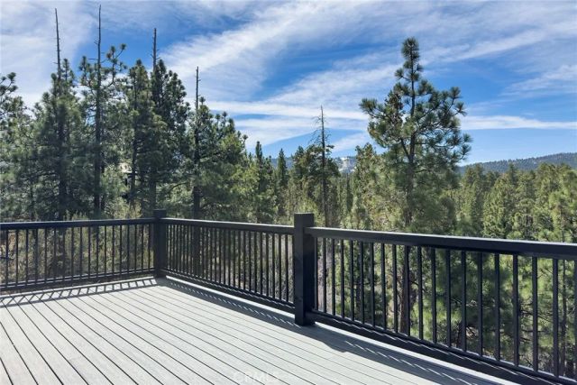 445 Woodcreek, Big Bear City, CA 92314