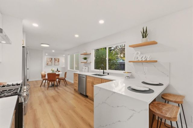 4733 Jarvis Avenue, San Jose, CA 95118