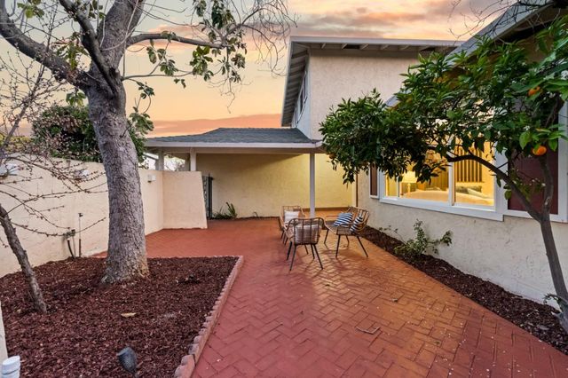 4733 Jarvis Avenue, San Jose, CA 95118