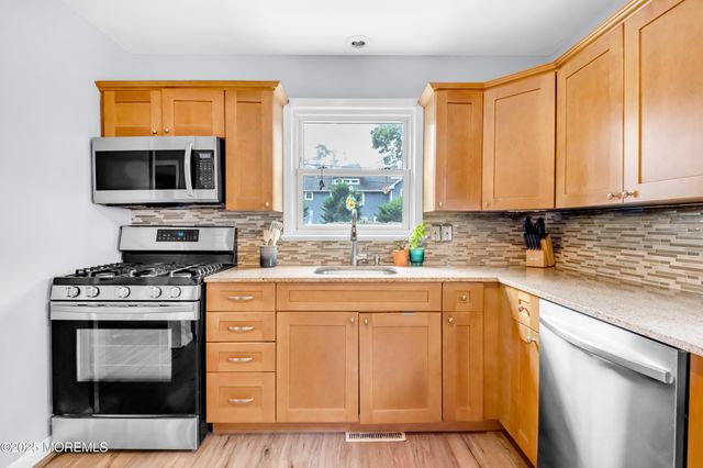313 Shawnee Drive, Brick, NJ 08724