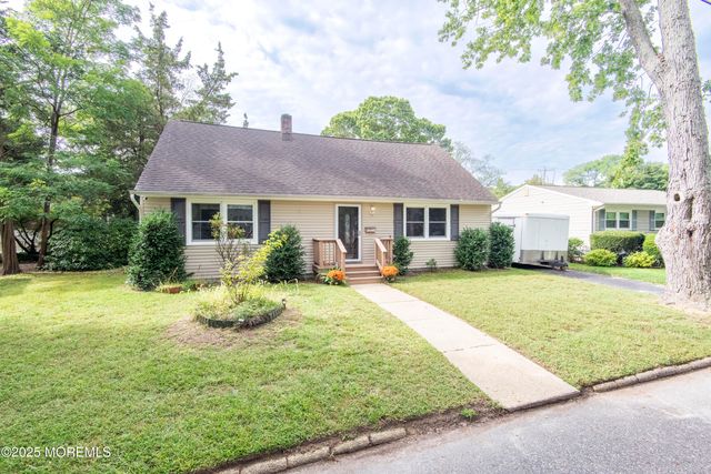 313 Shawnee Drive, Brick, NJ 08724