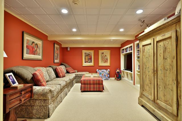 657 Town Farm Road, Ludlow, VT 05149