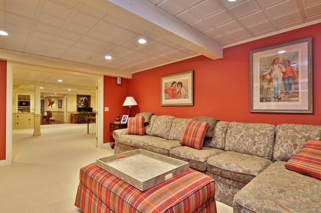 657 Town Farm Road, Ludlow, VT 05149