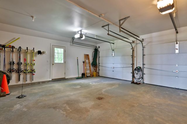 657 Town Farm Road, Ludlow, VT 05149