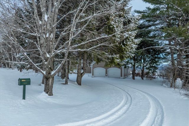 657 Town Farm Road, Ludlow, VT 05149