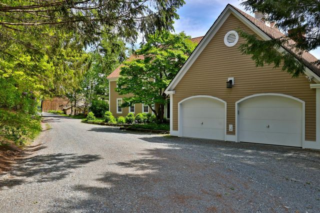 657 Town Farm Road, Ludlow, VT 05149