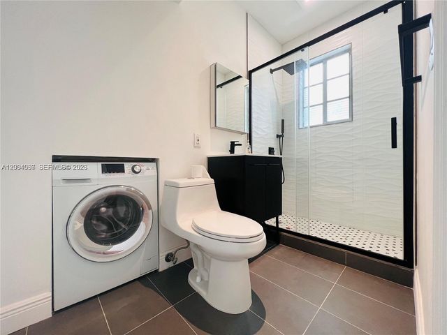 526 15th St 15, Miami Beach, FL 33139