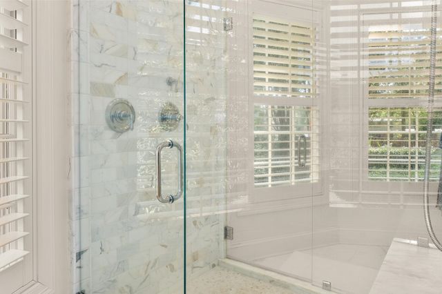 7211 Gilbert Drive, Shreveport, LA 71106