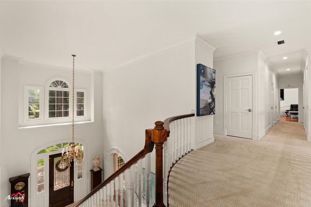 7211 Gilbert Drive, Shreveport, LA 71106