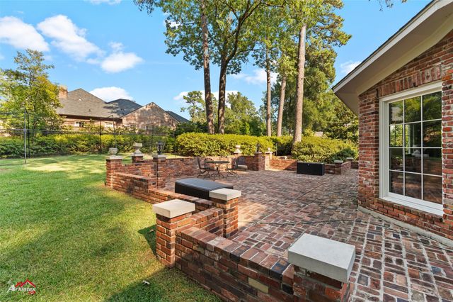 7211 Gilbert Drive, Shreveport, LA 71106