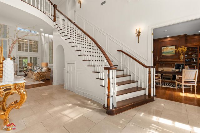 7211 Gilbert Drive, Shreveport, LA 71106