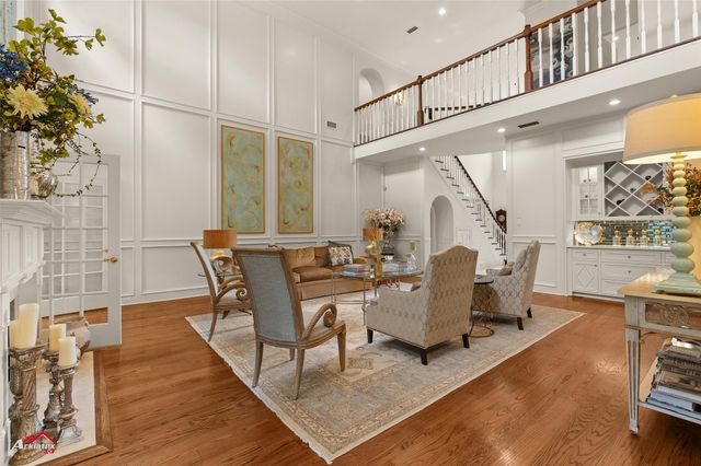 7211 Gilbert Drive, Shreveport, LA 71106