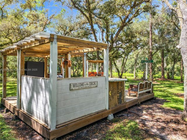 1270 Tom Coker Rd, Other City - In The State Of Florida, FL 33935