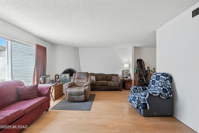 2154 N Calle De Vida, Tucson, AZ 85715