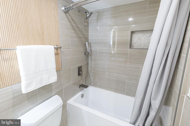336 OAKDALE PL NW, Washington, DC 20001