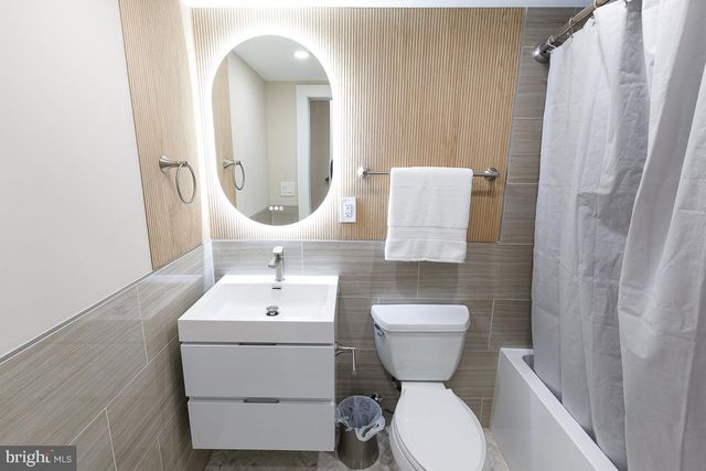 336 OAKDALE PL NW, Washington, DC 20001