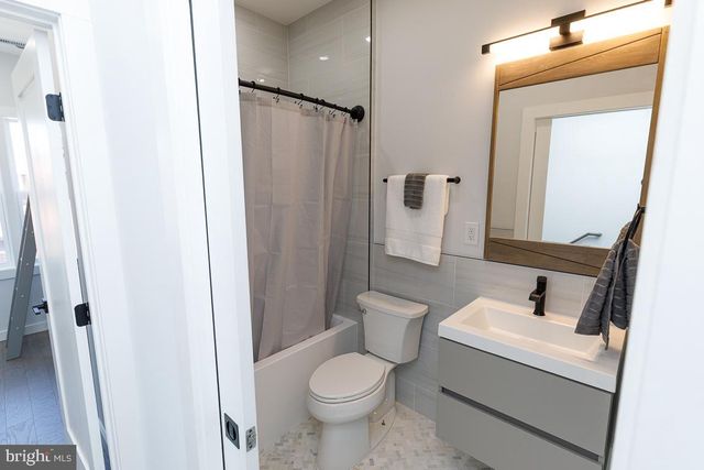 336 OAKDALE PL NW, Washington, DC 20001