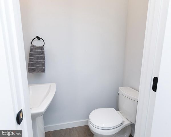 336 OAKDALE PL NW, Washington, DC 20001