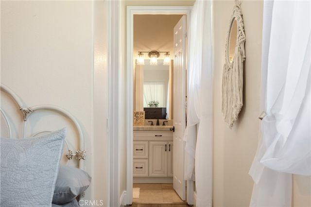 38580 Celine Cove, Murrieta, CA 92562