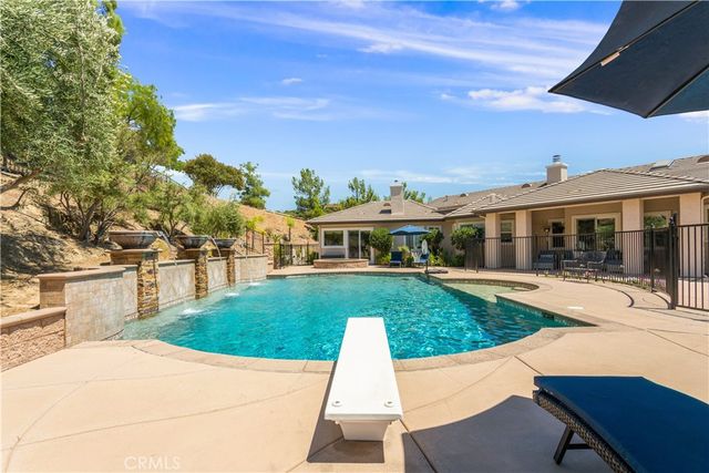 38580 Celine Cove, Murrieta, CA 92562