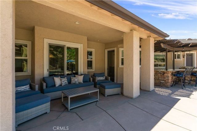 38580 Celine Cove, Murrieta, CA 92562