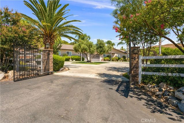 38580 Celine Cove, Murrieta, CA 92562