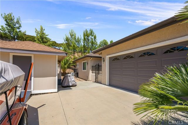 38580 Celine Cove, Murrieta, CA 92562