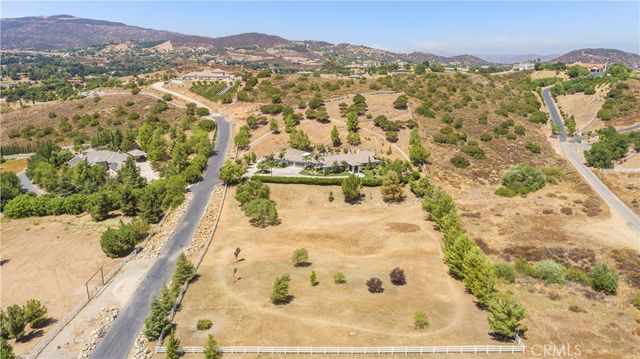 38580 Celine Cove, Murrieta, CA 92562
