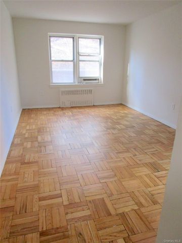 255 Bronx River Road 3K, Yonkers, NY 10704