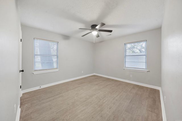 11 Spear Road, North Little Rock, AR 72117