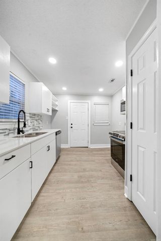 11 Spear Road, North Little Rock, AR 72117