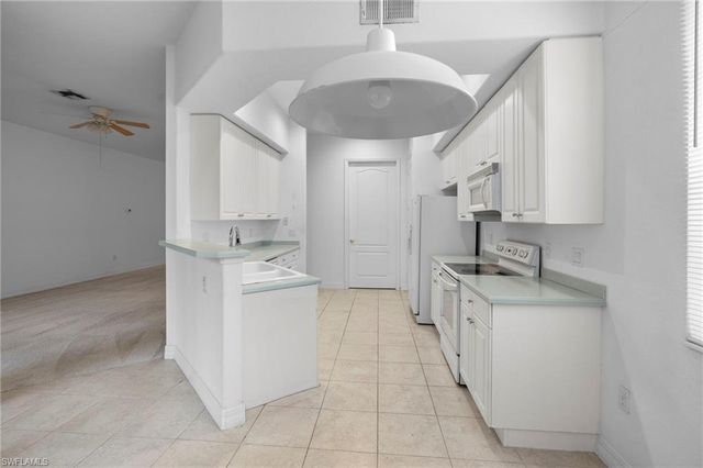 6010 Jonathans Bay CIR 102, Fort Myers, FL 33908