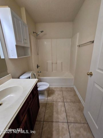 6965 ORTEGA WOODS Drive, 10, Jacksonville, FL 32244