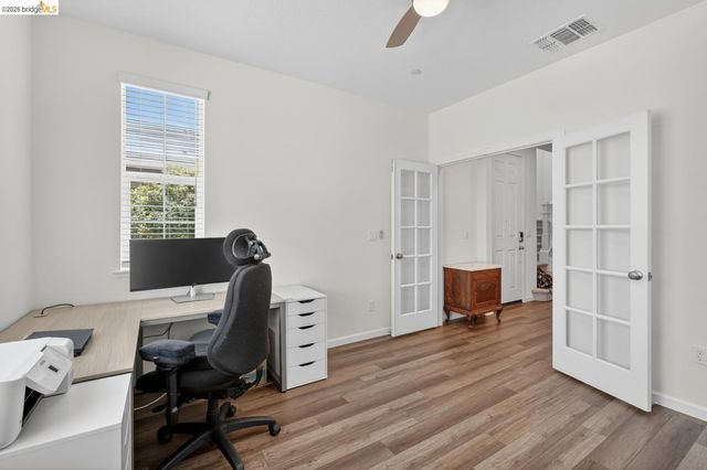 669 Longmont Dr, Oakley, CA 94561