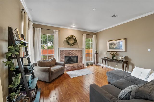 3 Savoy Court, Mansfield, TX 76063